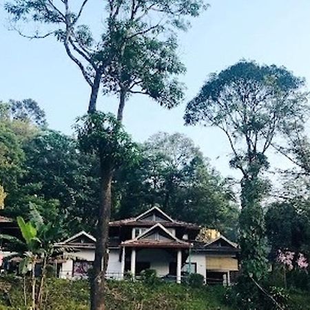Villa Danny'S Den Madikeri Exterior foto